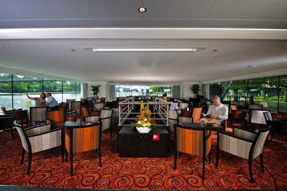 Avalon Waterways Avalon Panorama Panorama Lounge.jpg